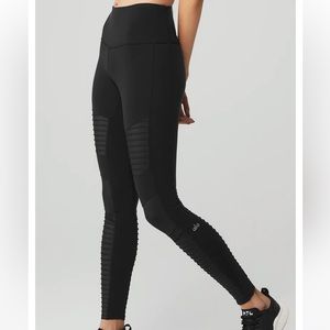 Black small high waisted alo leggings